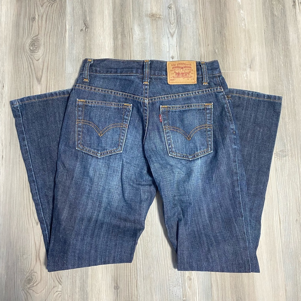 Levi’s lower rise boot cut jeans